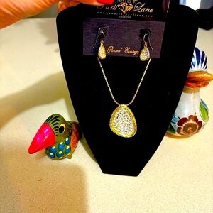 Park Lane Boca necklace and earring set NWT